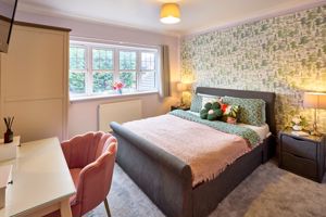 Photo 25- click for photo gallery